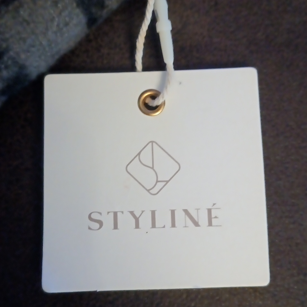 Styline Houndstooth Open Front Poncho - Picture 4 of 4